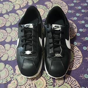 Nike Cortez '72 Black Leather Super Rare Great Condition